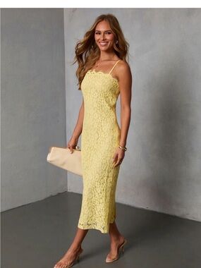 Vici NWOT Elegant Yellow Lace Midi Dress with Spaghetti Straps